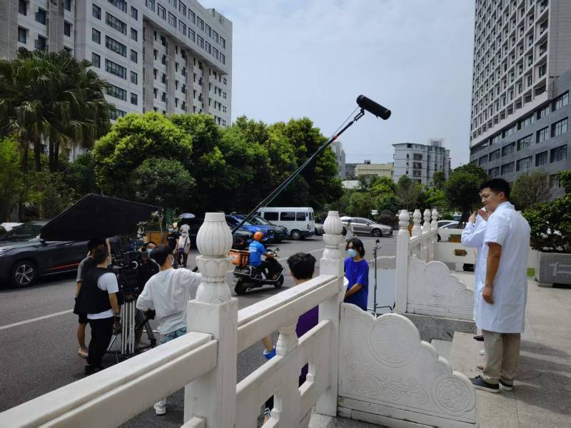 海州区广告片拍摄公司低成本实现高规格制作的诀窍